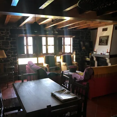 Casa Elena * Arriondas