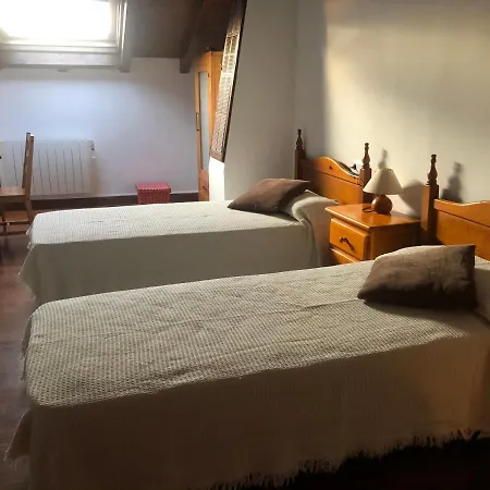 Casa Elena * Arriondas